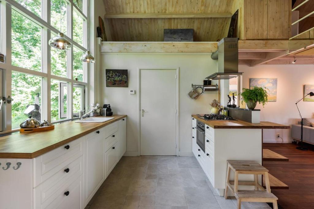 Unique Atelier in Bergen room 3